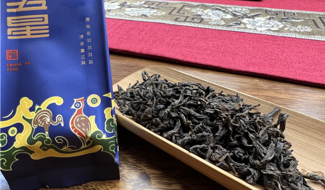 申时茶叙丨知茶气，感喉韵，多喝茶多品茶，资深老茶客养成计划